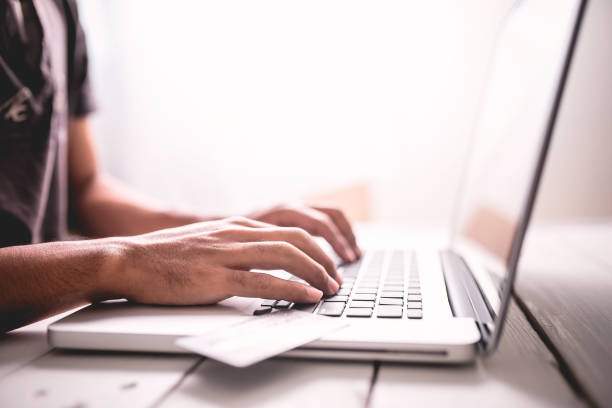 Email Templates for Asking for a Letter of Recommendation: Crafting the Perfect Request