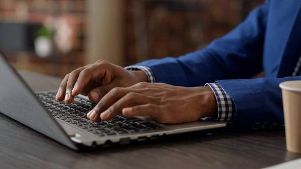 Essential Guide on How to Reply to a Job Interview Email: Tips and Examples